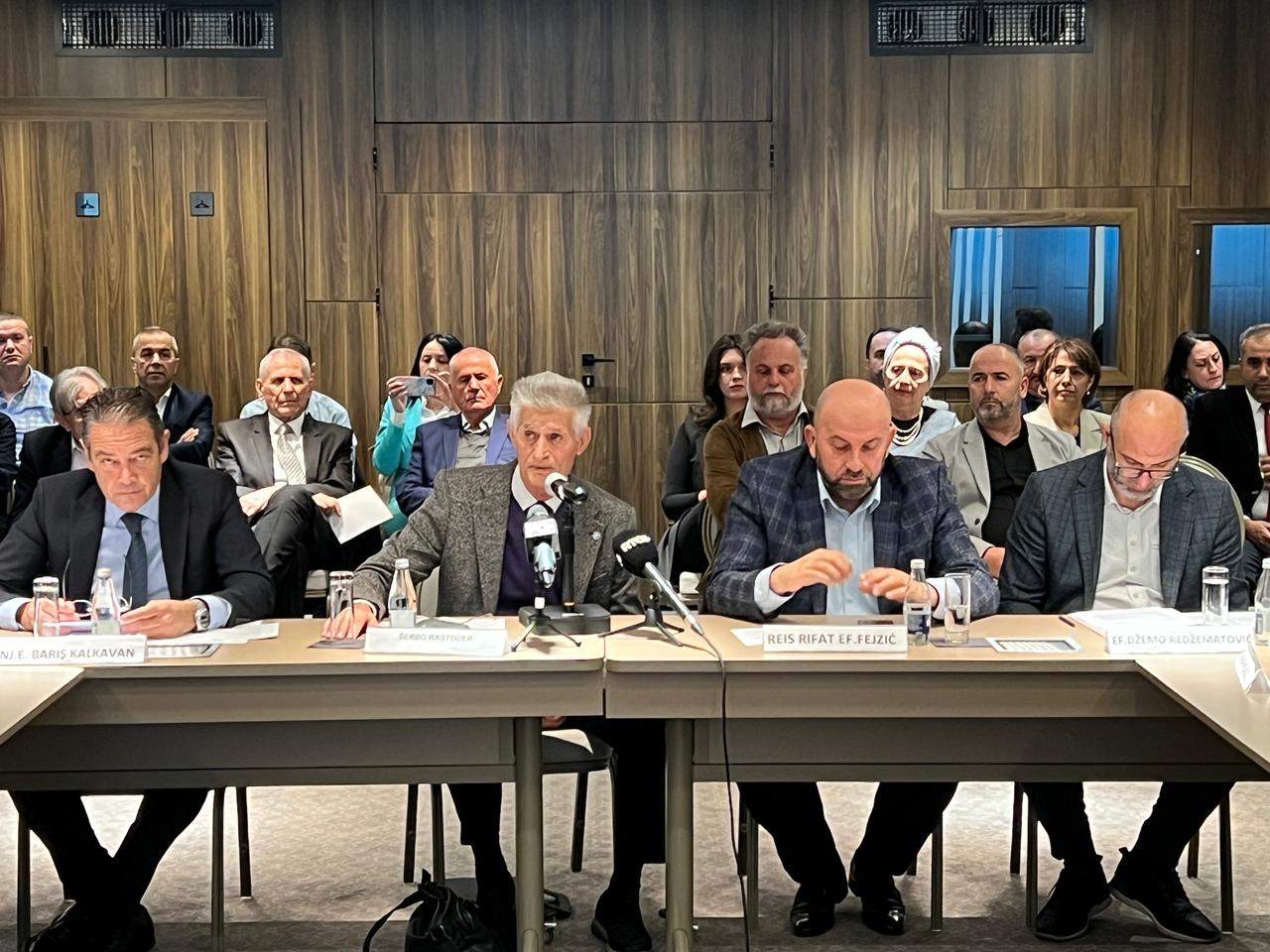 Podgorica- Održan međunarodni simpozijum o osmanskom periodu grada2.jpeg - Podgorica: Održan međunarodni simpozijum o osmanskom periodu grada